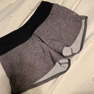 Lululemon shorts!!🤩🖤